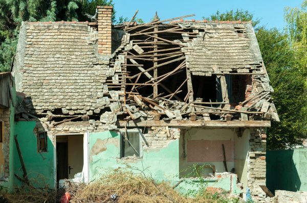 Roof Deconstruction